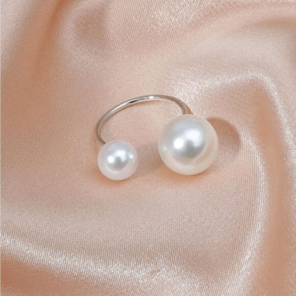 3 for $26 - Faux Pearl Decor Ring - Picture 2 of 3